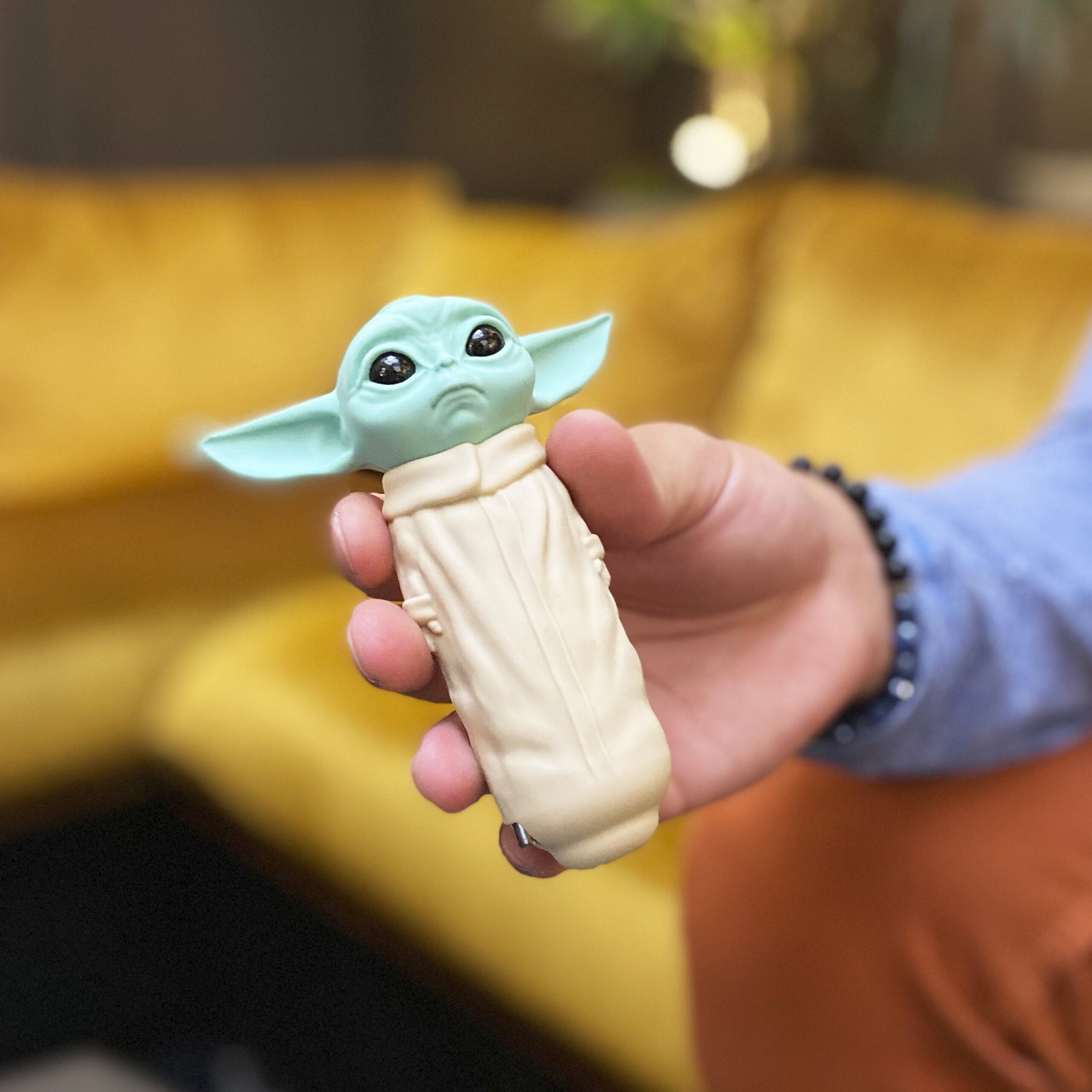 Baby Yoda Pipe - 4.5in - Image 2