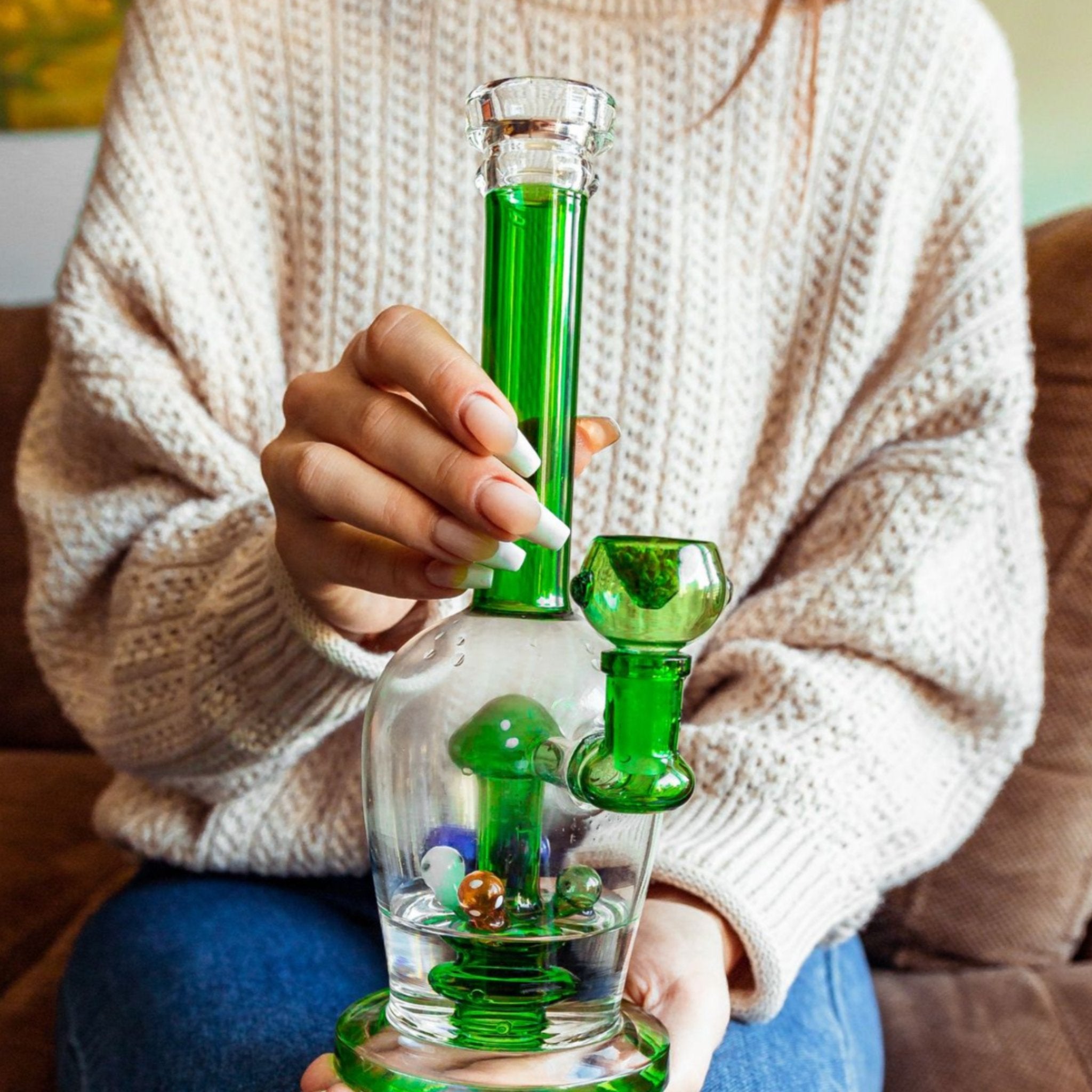 Colored Mushroom Bong - 10in - Image 2