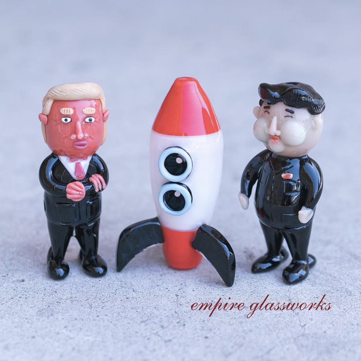 Empire Glassworks Rocket Man Pipe - 4.5in - Image 4