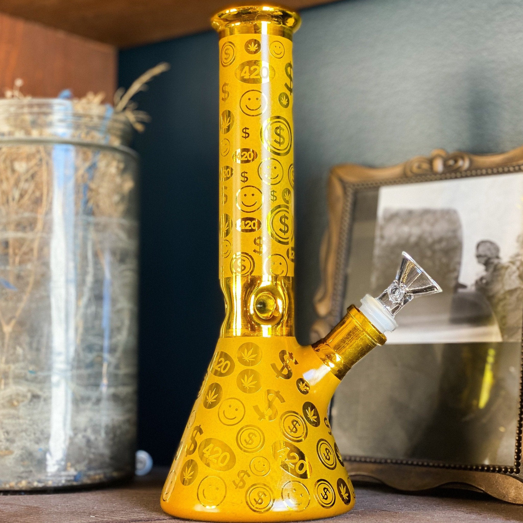 Money Bags Beaker Bong - 10in - Image 2