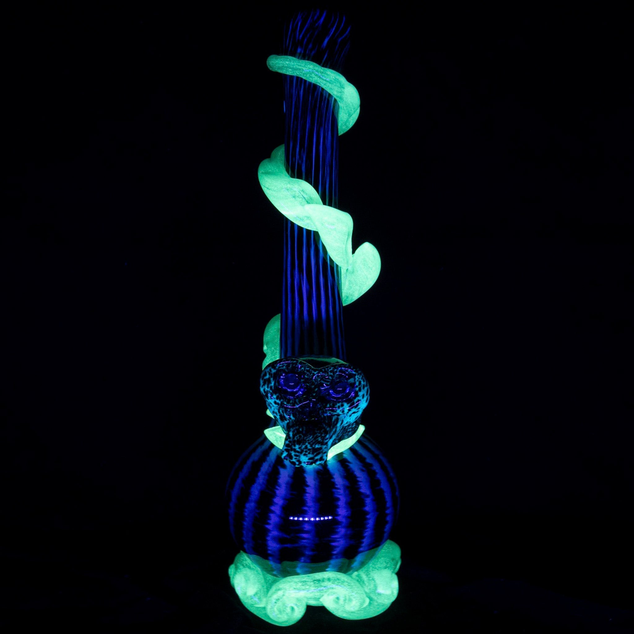 Noble Glass Glowing Skull Bong - 12in - Image 4
