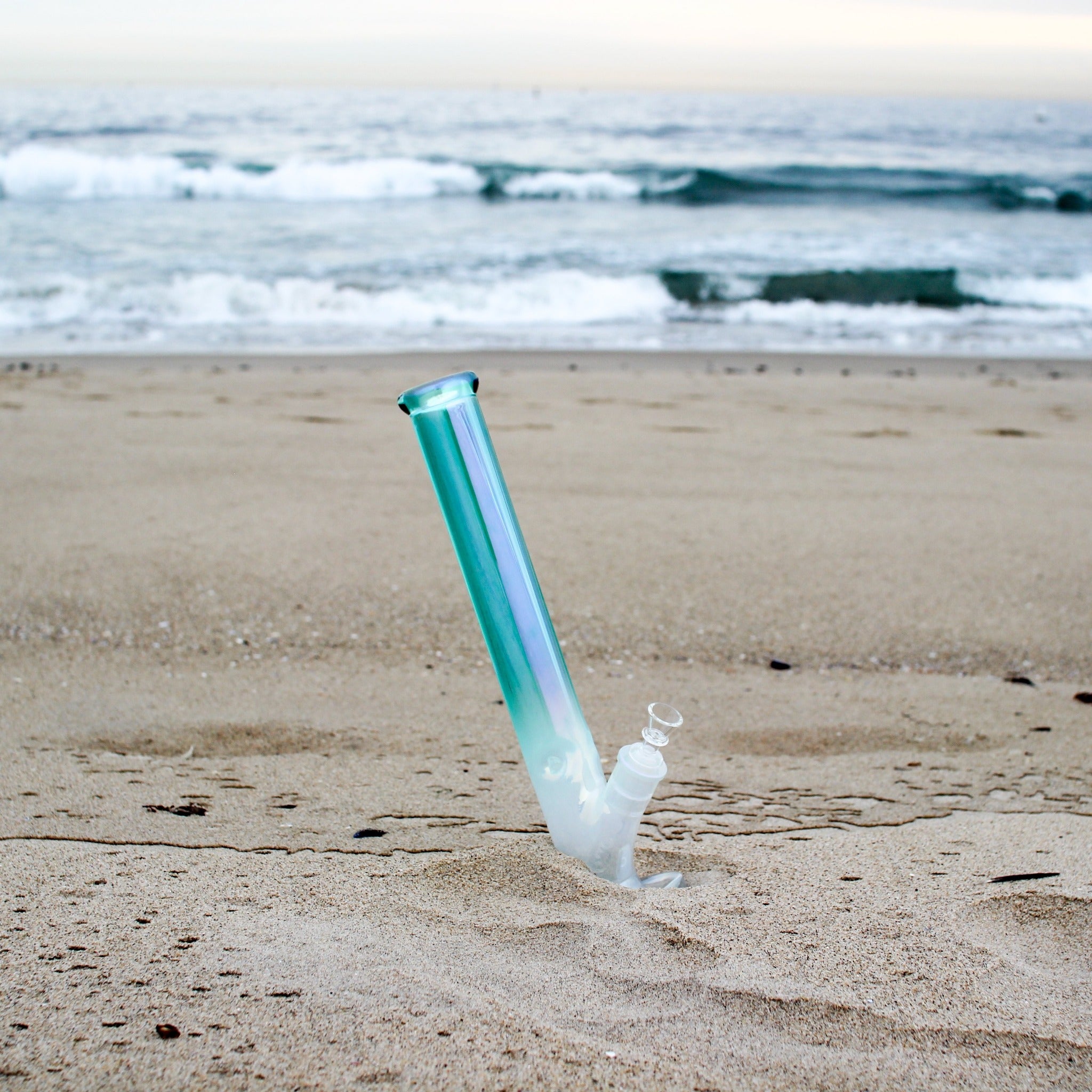 Oceanic Straight Shooter Bong- 16in - Image 2