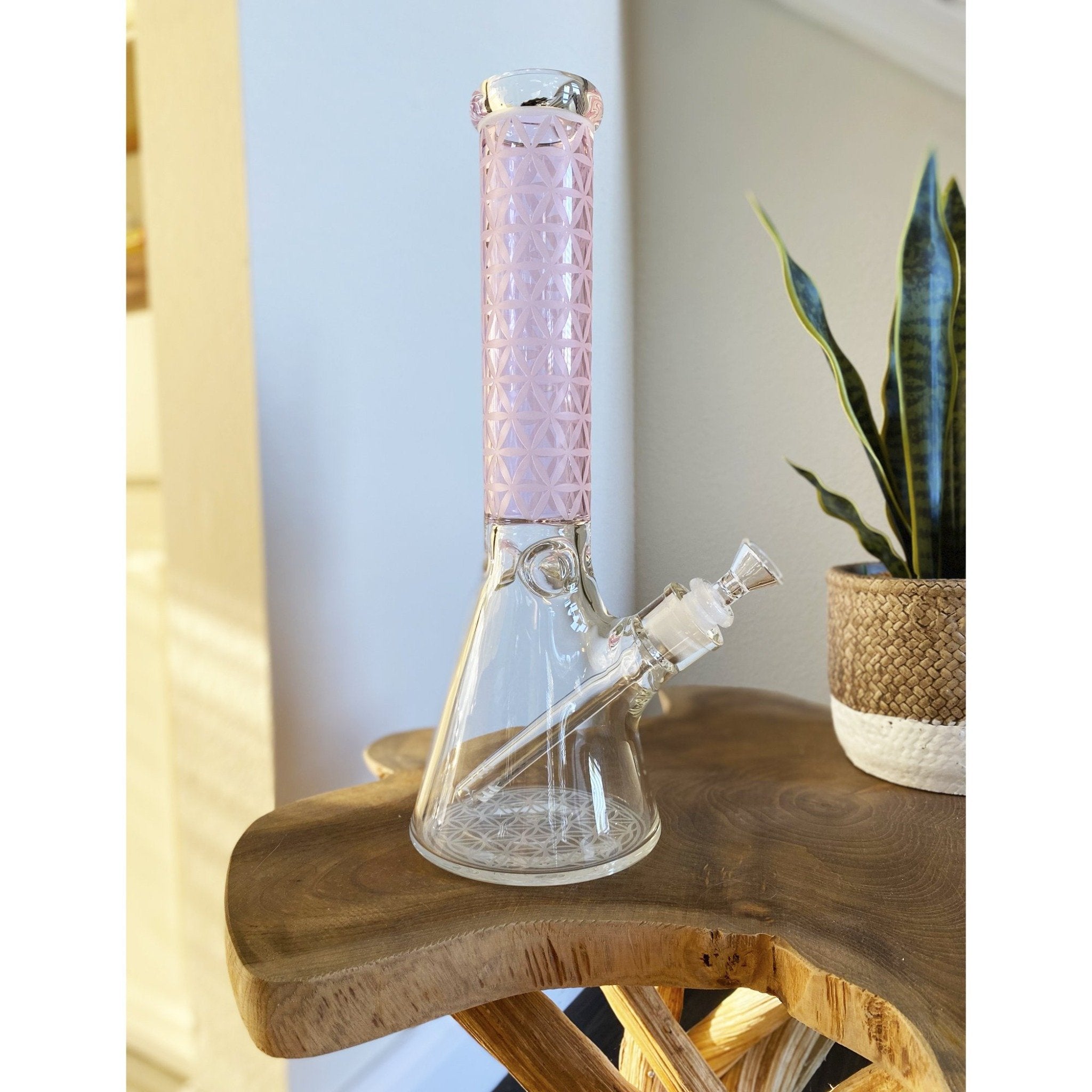 Pink Tangent Triangle Bong - 14in - Image 5
