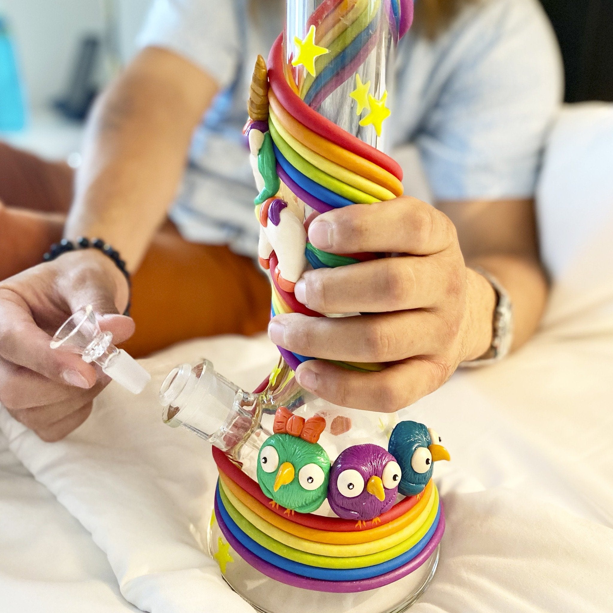 Rainbow Unicorn Bong - 13 in - Image 4