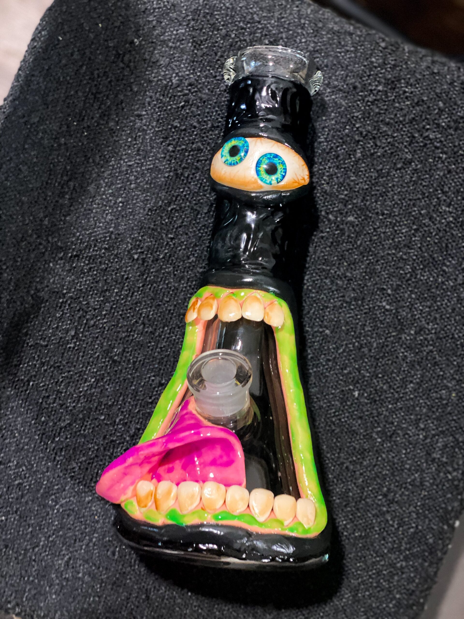 Sludge Cyclops Bong - 12.5in - Image 2