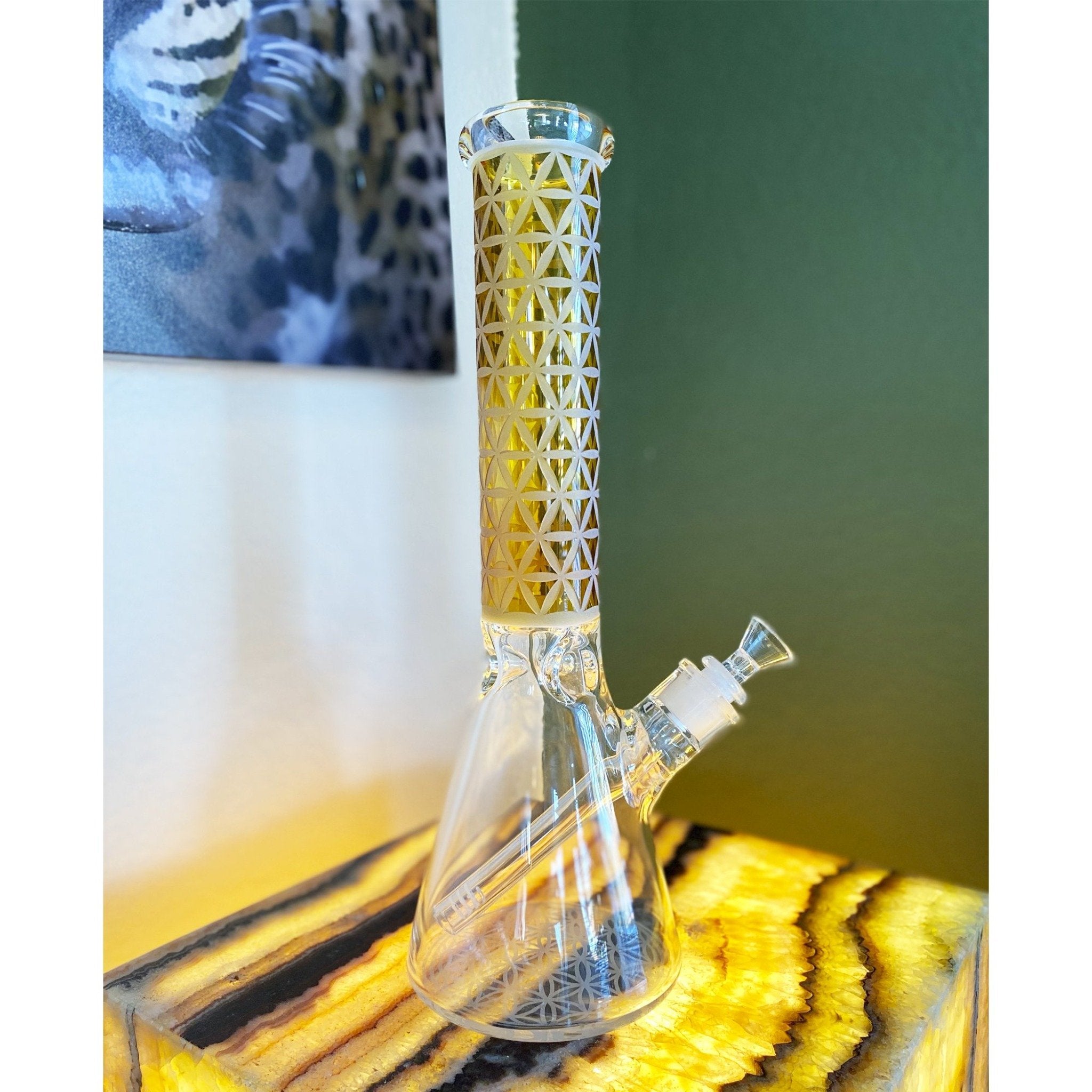 Tangent Triangle Bong - 14in - Image 6