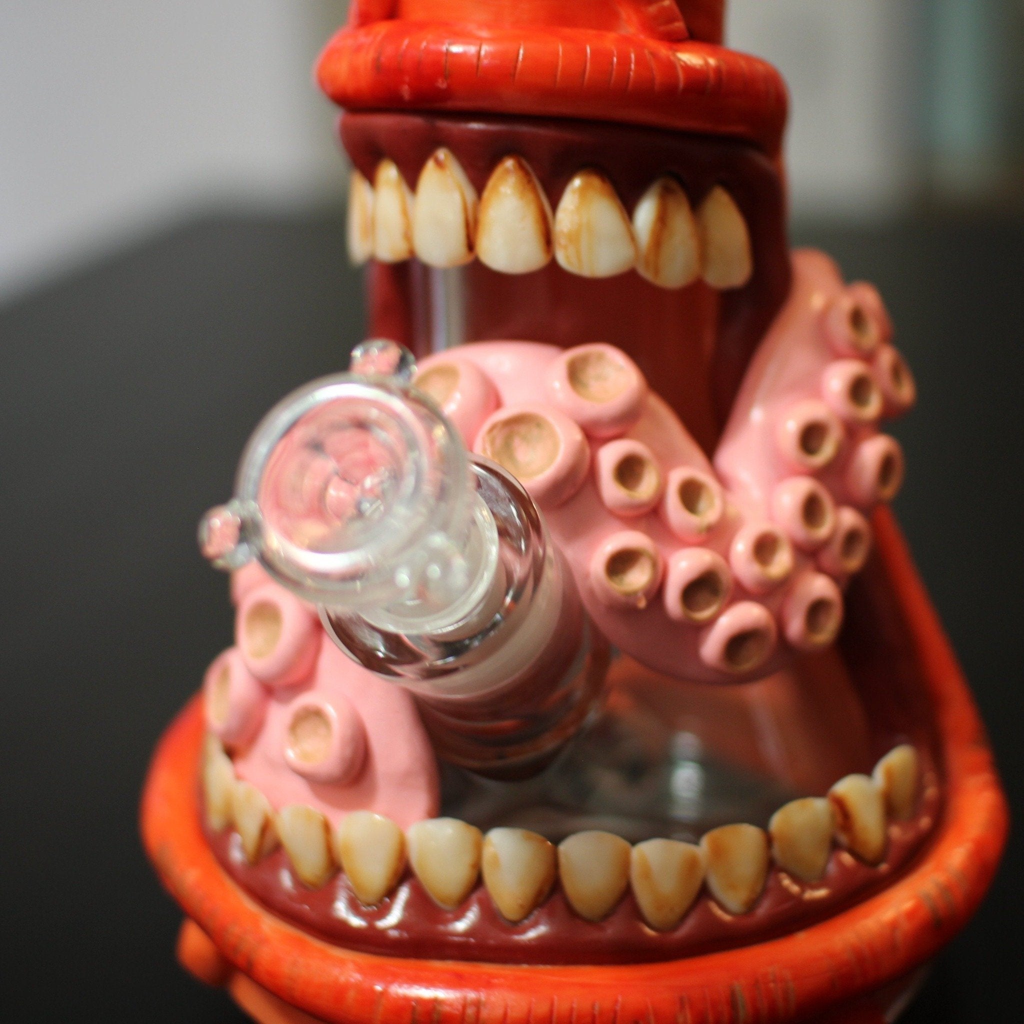 Underwater Cyclops Bong - 13in - Image 8