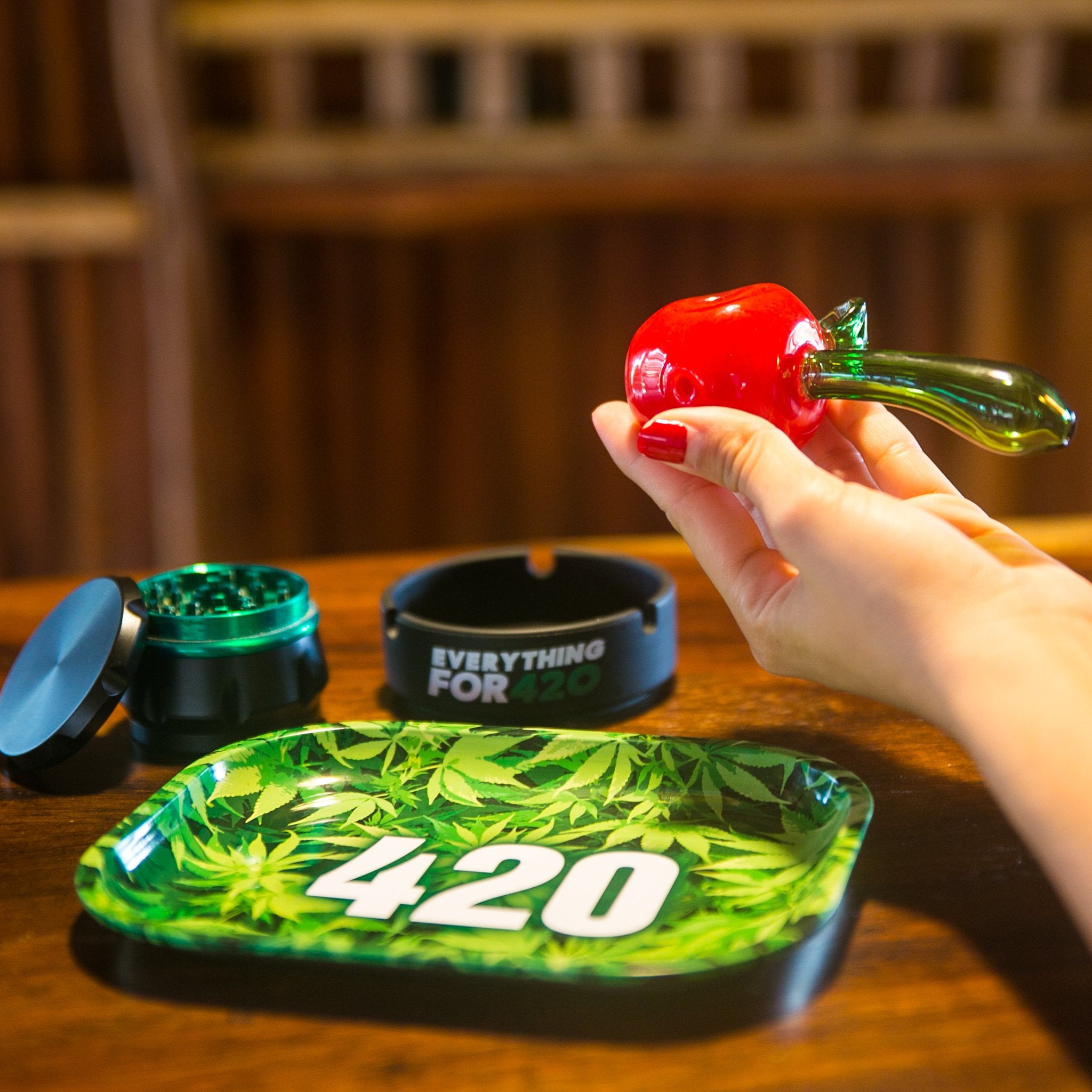 V Syndicate 420 Leafy Metal Rolling Tray - Image 6